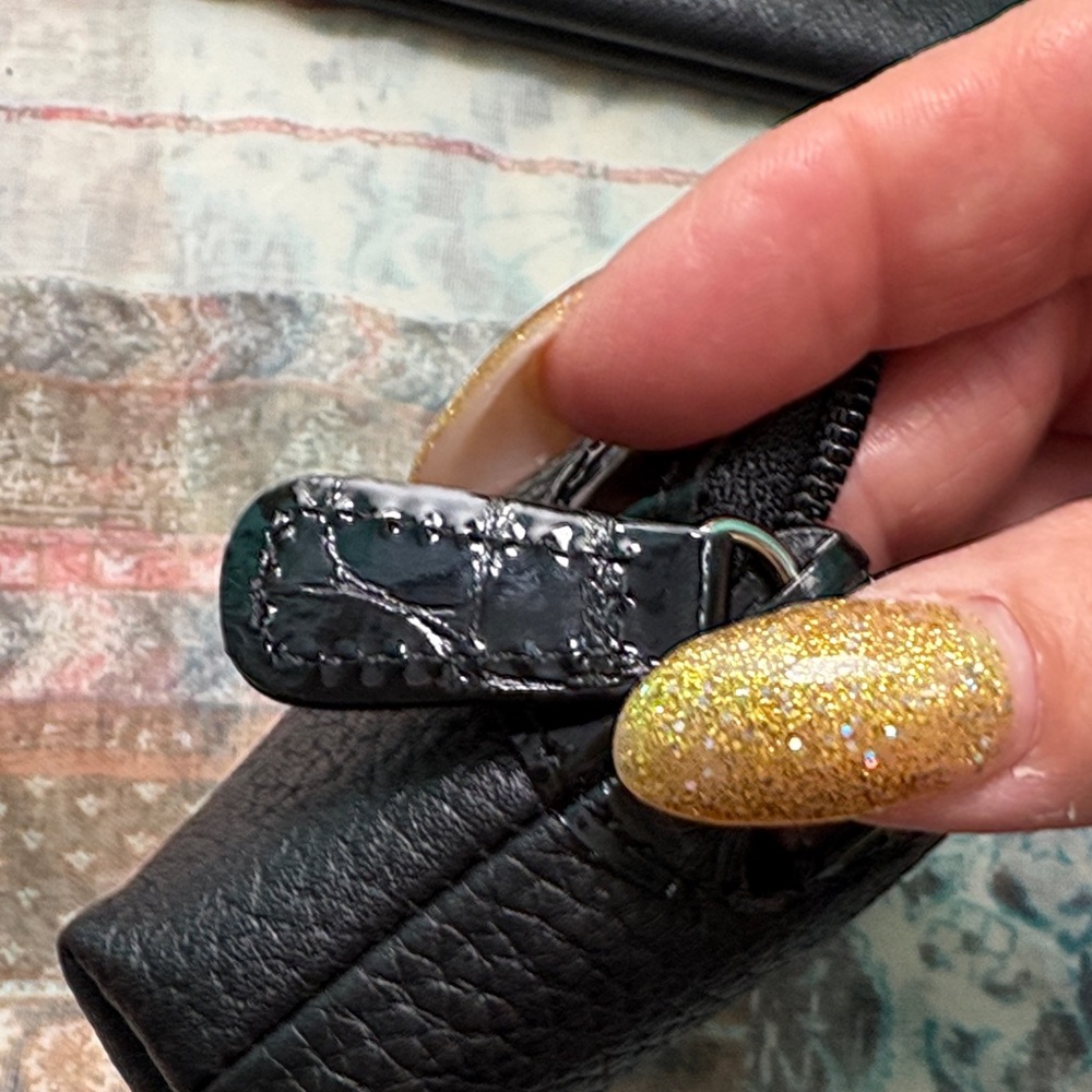 Brighton 2 for 1 Bag set! Holiday Clutch & pebbled/ patent leather coin purse 😁 - Picture 15 of 15